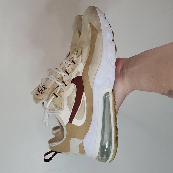 Nike Air Max 270 React Equestrian Mens Sneakers Size 11 - Picture 5 of 12